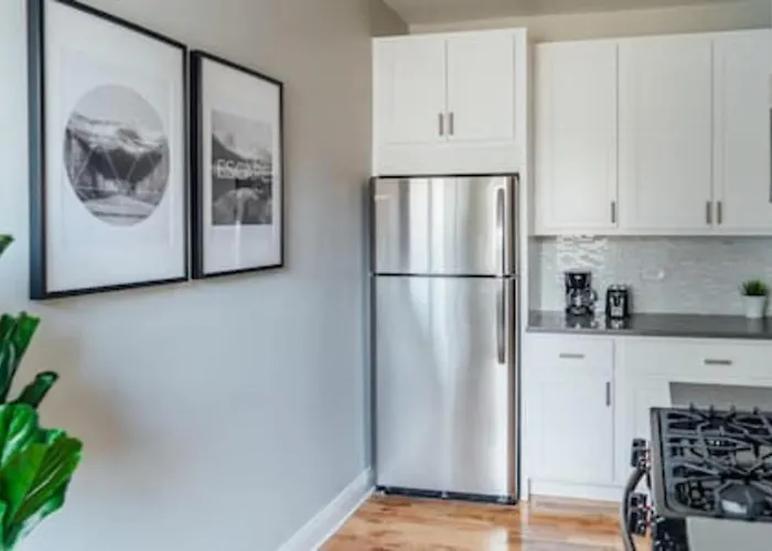 Convenient & Newly Decorated 1br - Roscoe 1d *